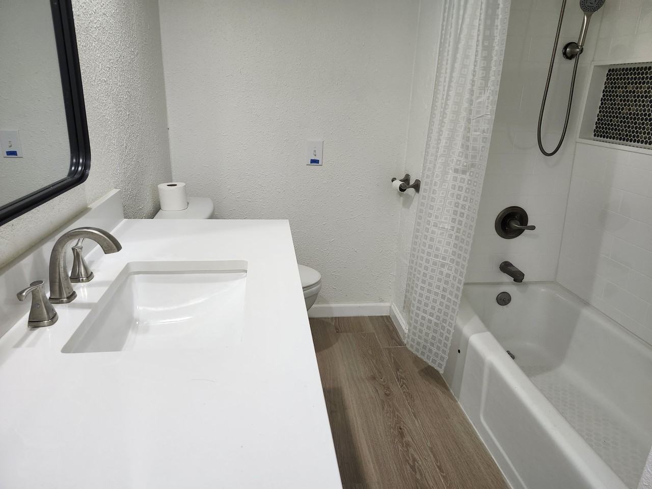 2305 Stockbridge Ct #1 - Photo 7 of 21