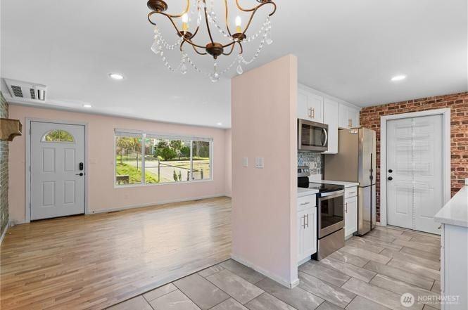 28600 Se 226th St - Photo 5 of 17