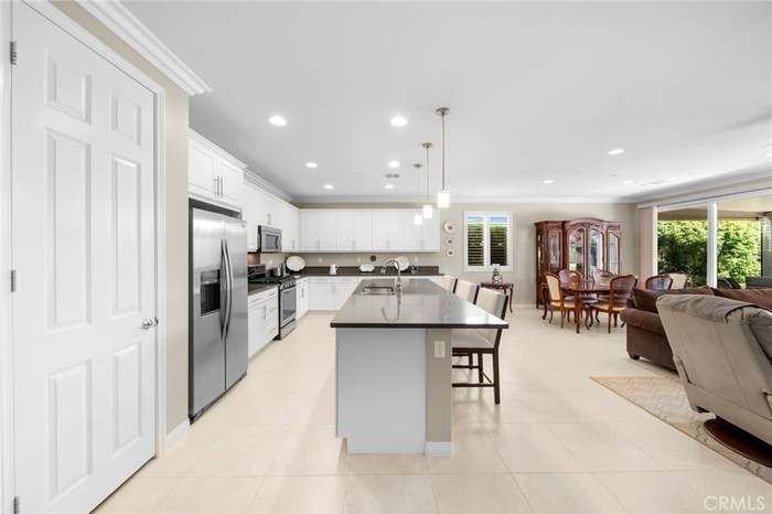 31081 Maverick Ln - Photo 4 of 17