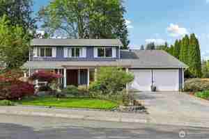 featured image of 18906 Se 44th Pl