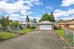 featured image of 177 132nd St E