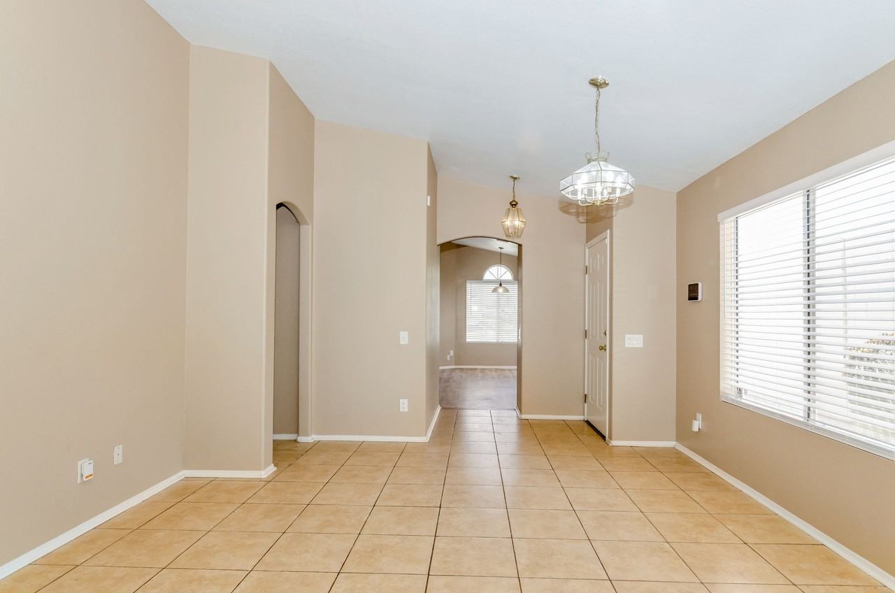 3377 W Evening Star Ct - Photo 7 of 25