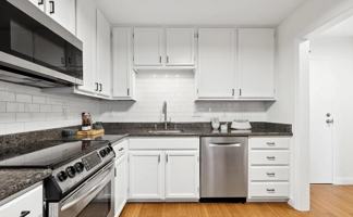 featured image of 550 S Van Ness Ave