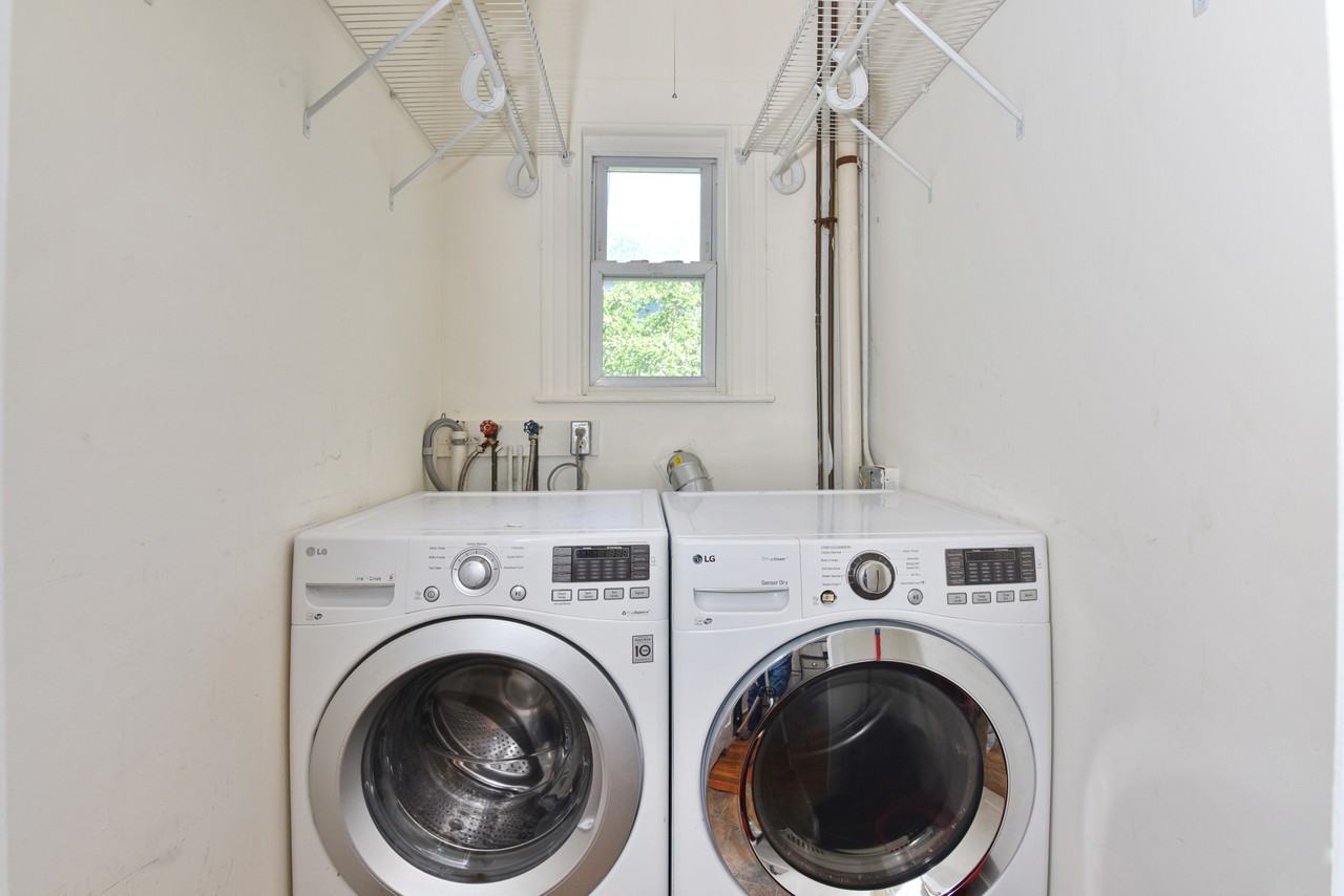 422 Trapelo Rd #2 - Photo 4 of 16
