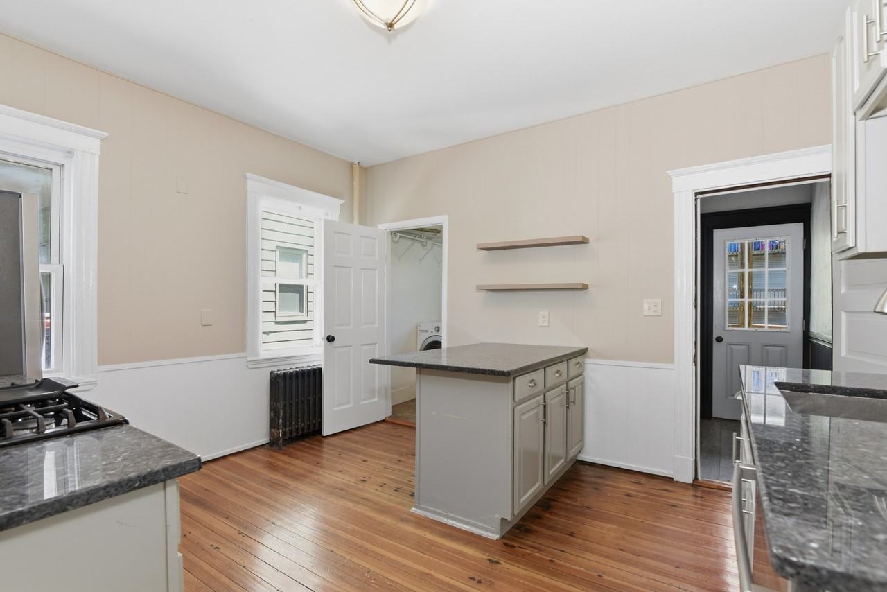 422 Trapelo Rd #2 - Photo 5 of 16