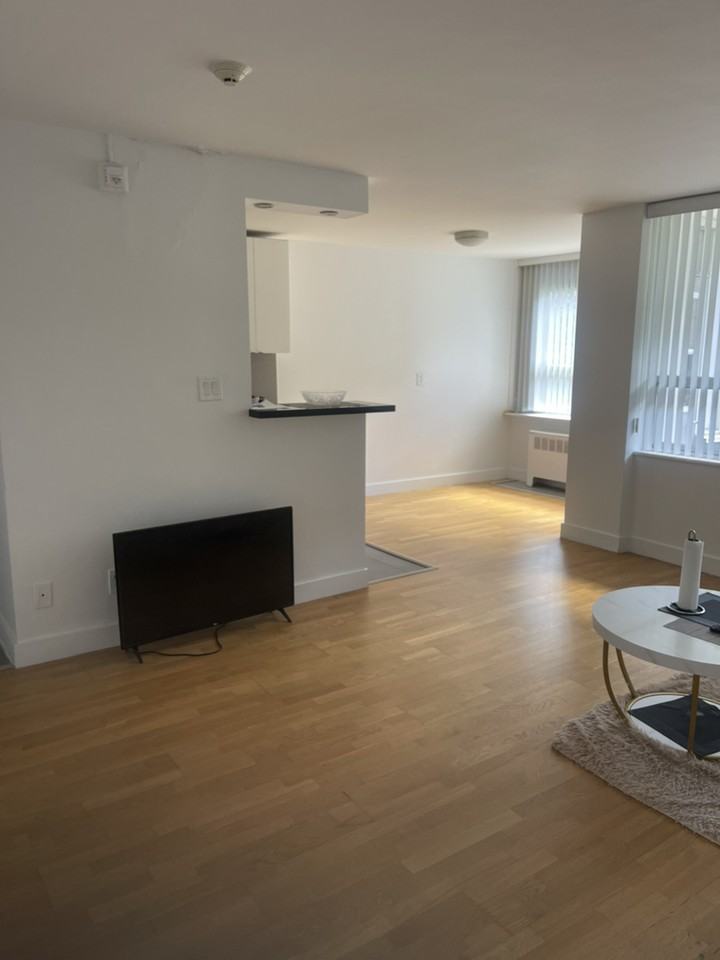 Jameson Ave - Photo 4 of 7