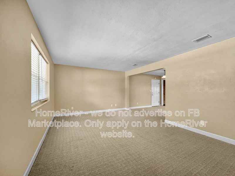 909 Arlingwood Ave - Photo 7 of 24