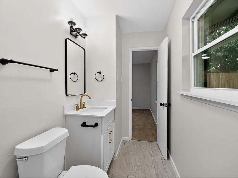 10114 Deer Hollow Dr #NA - Photo 6 of 18