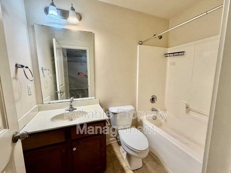 48 Salerno Dr - Photo 2 of 22