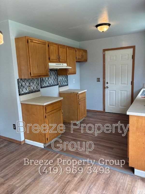 731 Parmalee Ave - Photo 5 of 22
