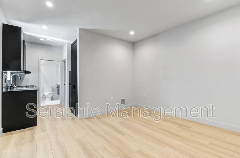 7439 Herschel Ave #F - Photo 4 of 7