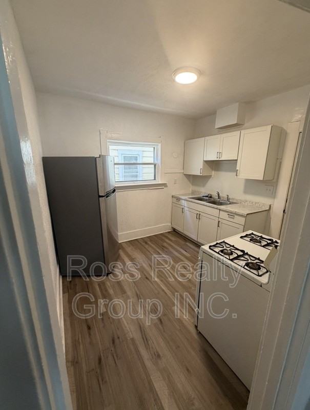 2752 Monroe St - Photo 7 of 8