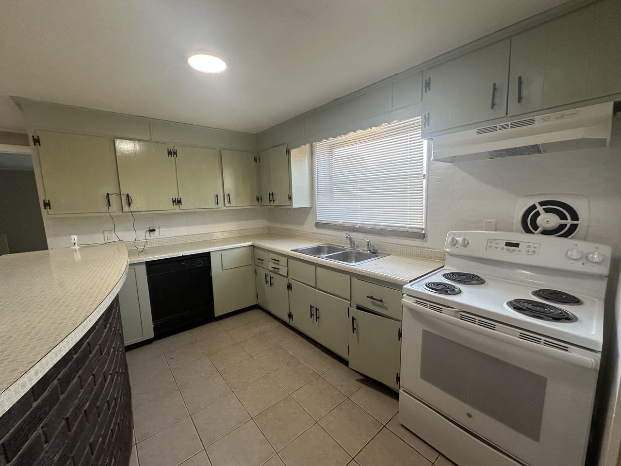 6311 Cheviot Road - Photo 2 of 25
