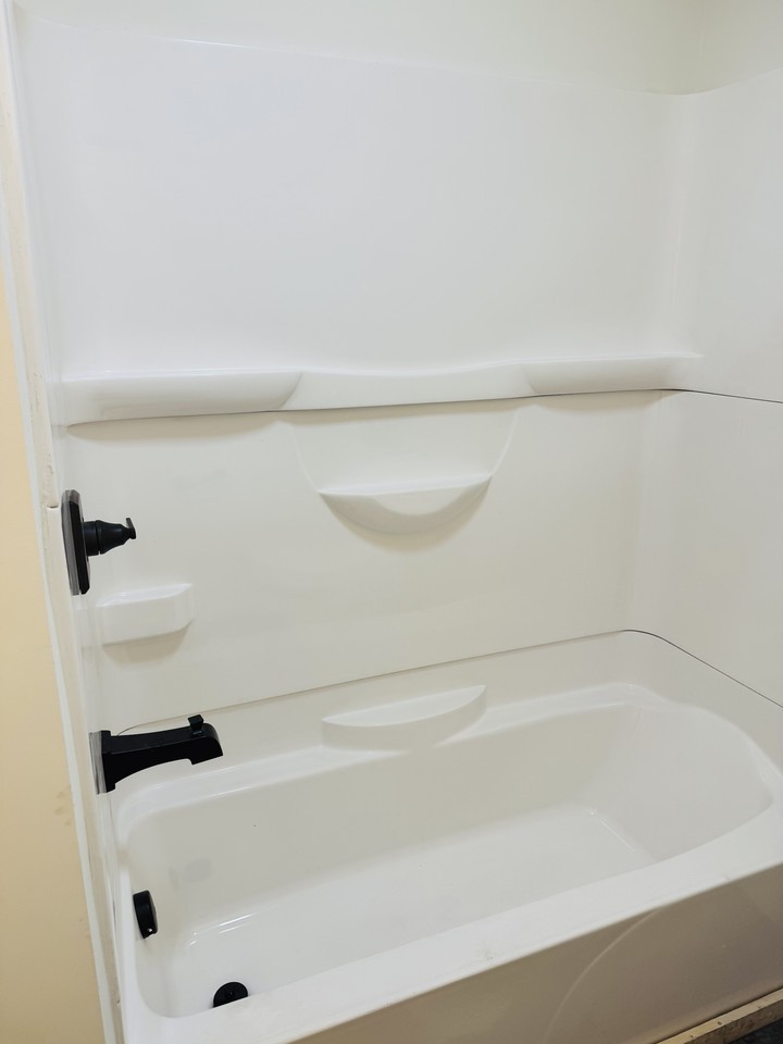131 Pleasant Avenue - Photo 5 of 7