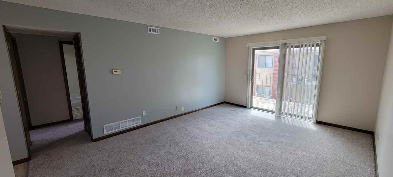 4727 Baldwin Avenue - Photo 2 of 10