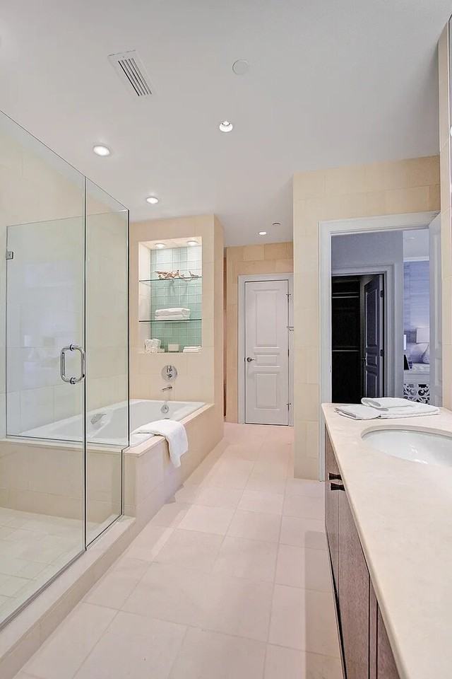 100 Parrott Dr #100 - Photo 4 of 31
