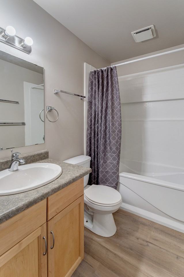 13834 24 Street Northwest - Photo 4 of 26
