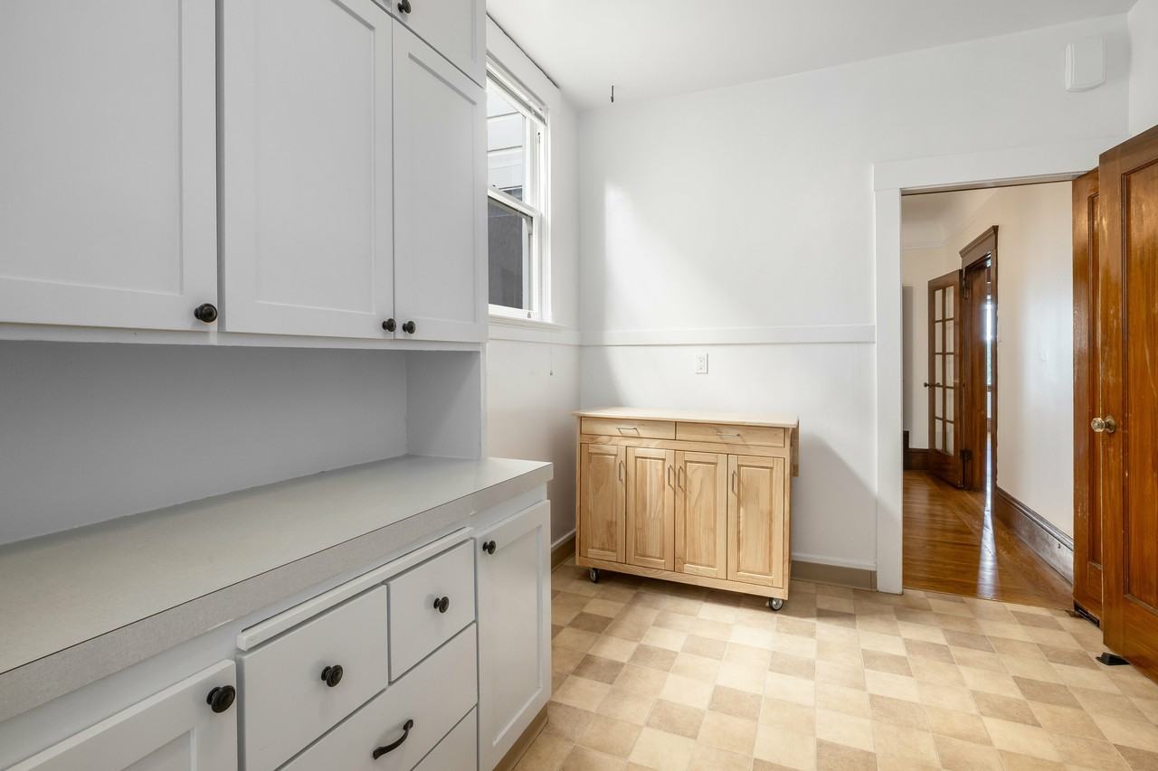 3533 Pierce St - Photo 6 of 18