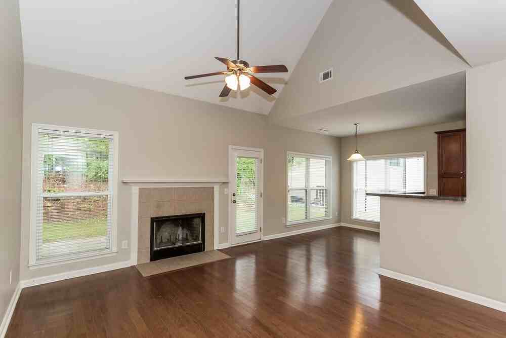34 Cliffhaven Cir - Photo 3 of 14