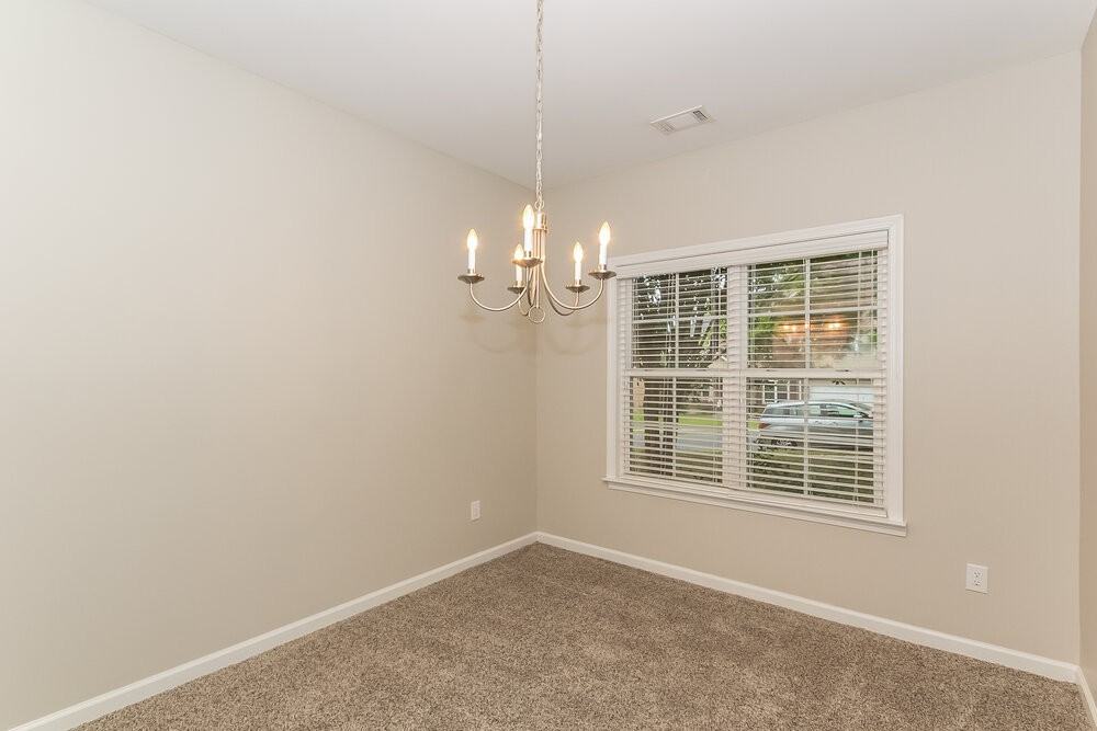 34 Cliffhaven Cir - Photo 5 of 14