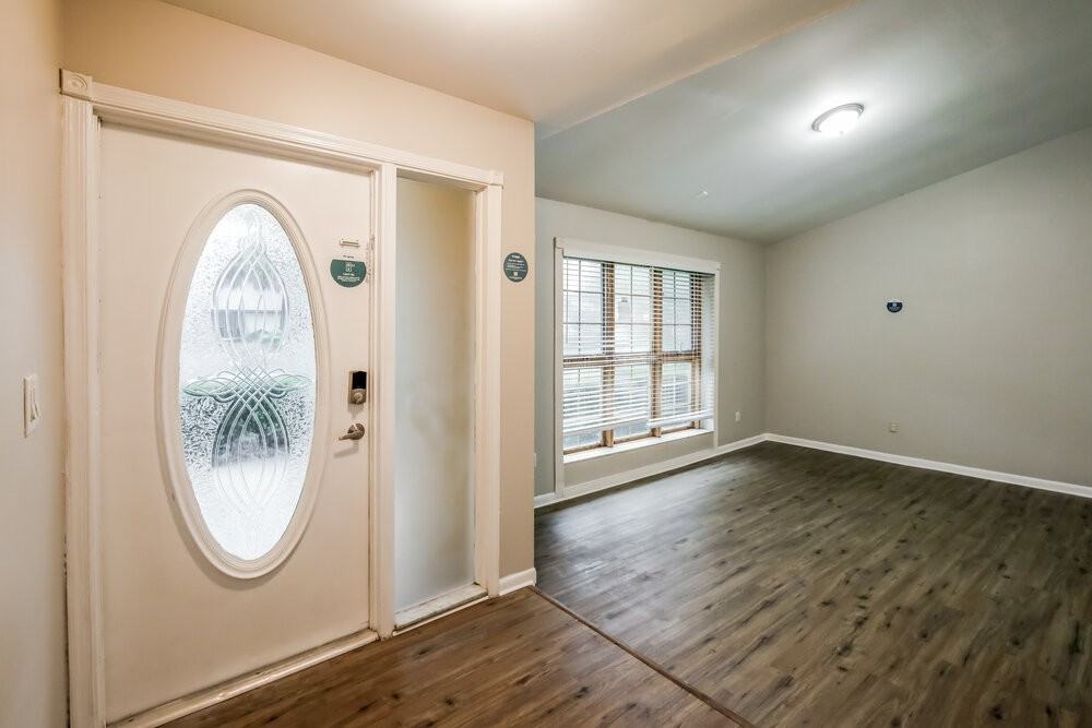3701 Nw 7th Ct - Photo 3 of 16