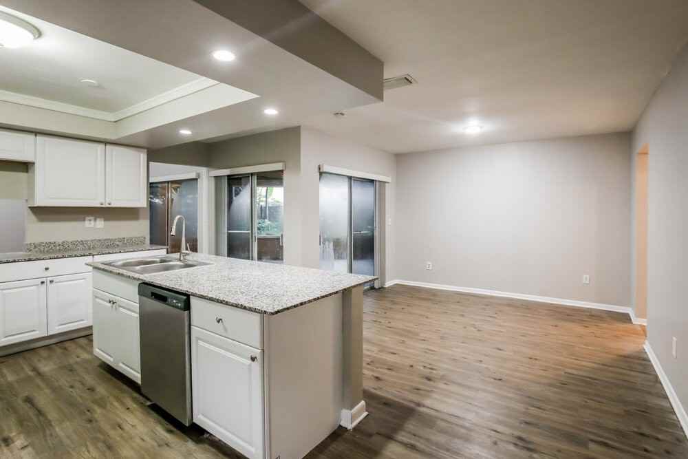 3701 Nw 7th Ct - Photo 6 of 16