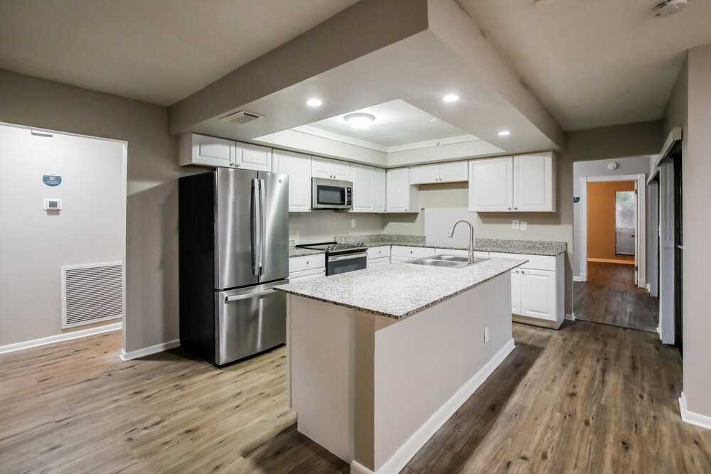 3701 Nw 7th Ct - Photo 7 of 16