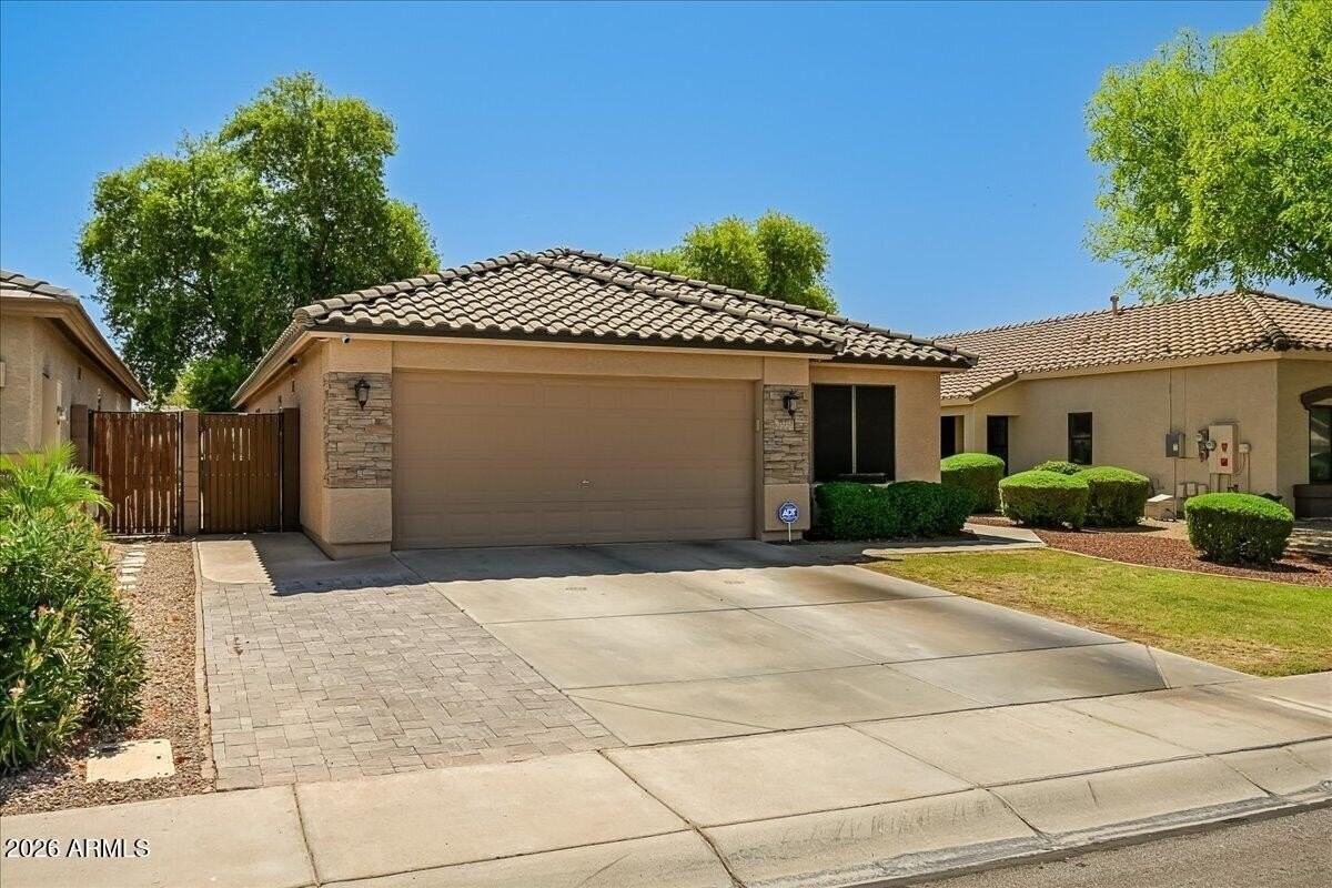 21215 N 92nd Ln - Photo 2 of 25