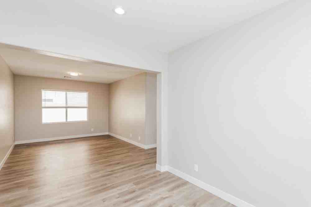 7714 Hauck St - Photo 6 of 17