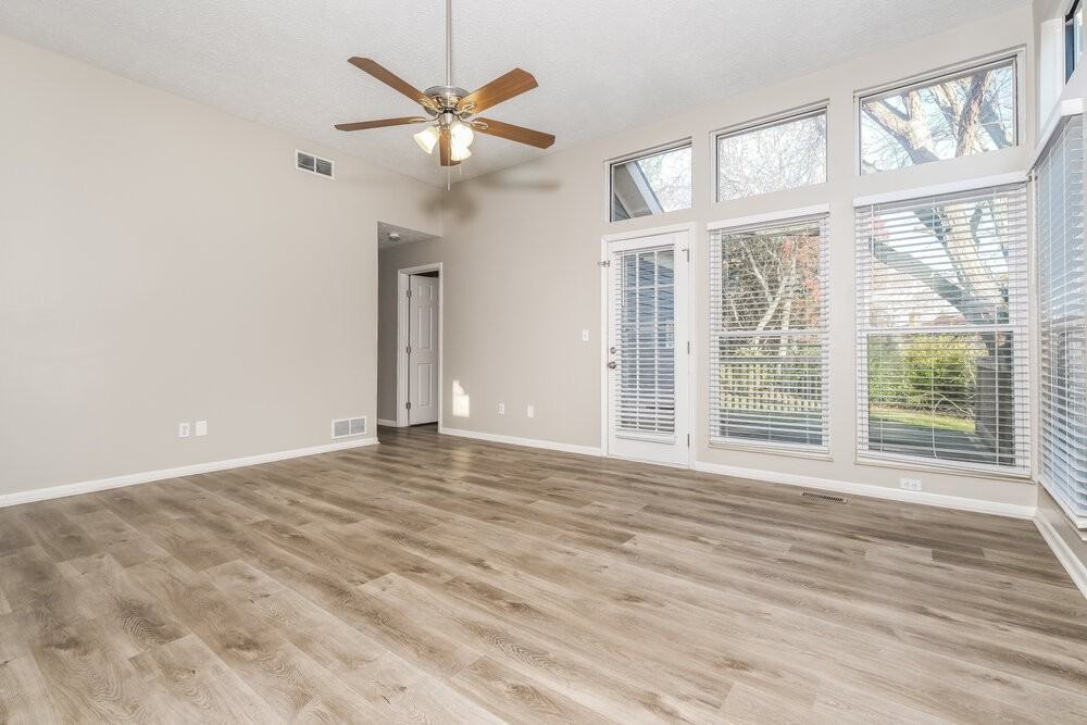 1724 Gardenstone Dr - Photo 4 of 16
