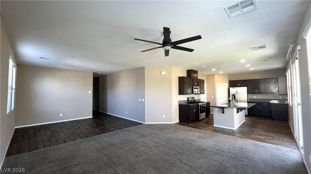 1816 Luxor Lights Ave - Photo 2 of 28