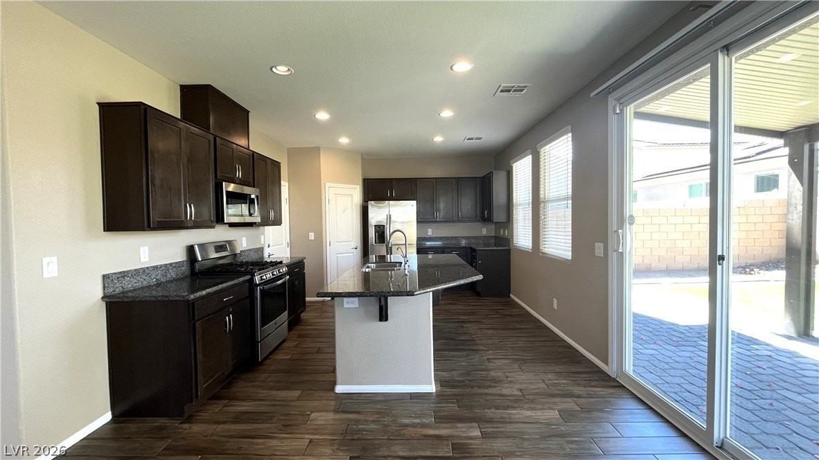1816 Luxor Lights Ave - Photo 3 of 28