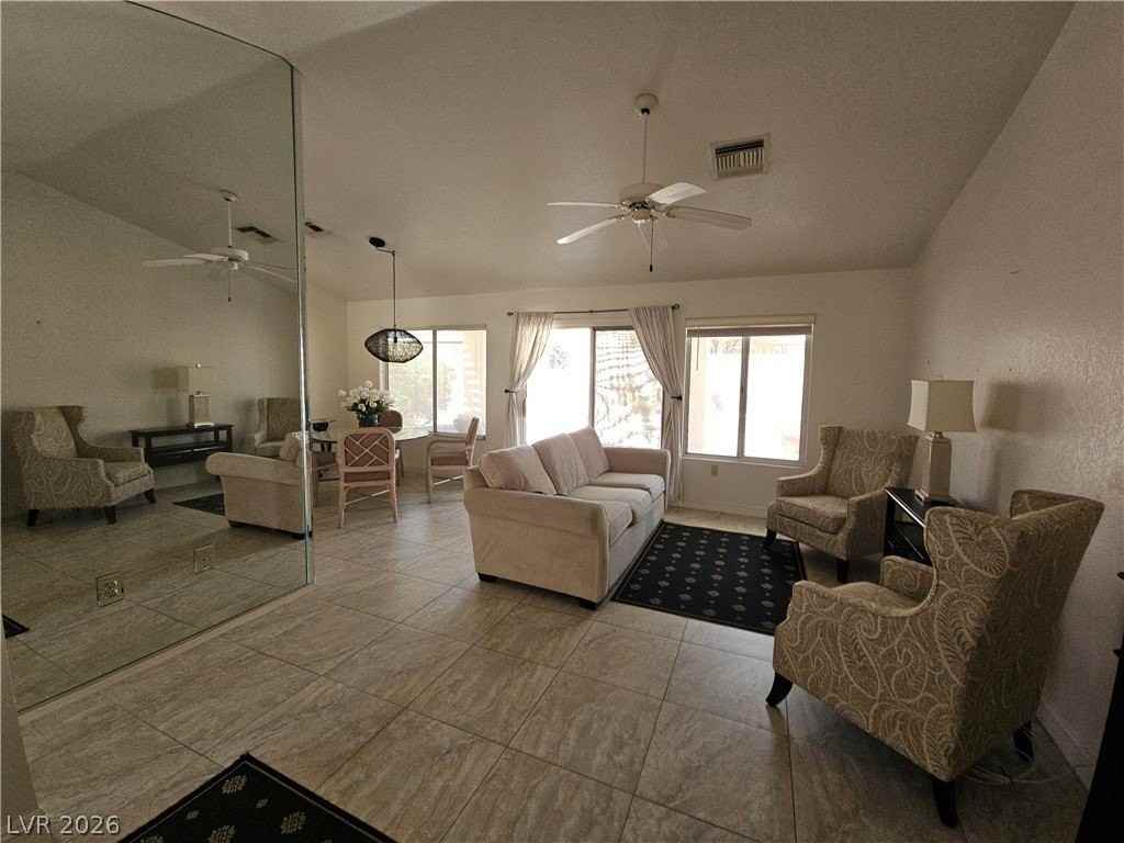 2525 Palmridge Dr - Photo 5 of 19