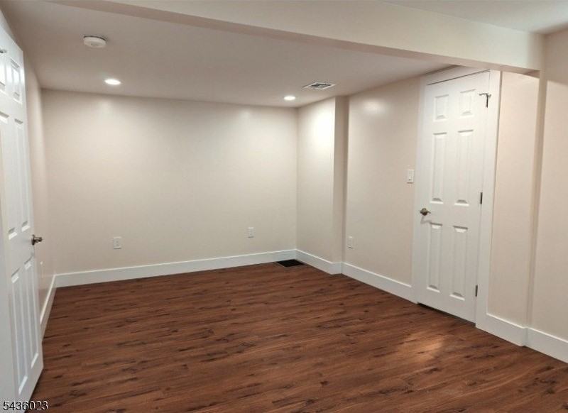 439 Victory Ave - Photo 6 of 22