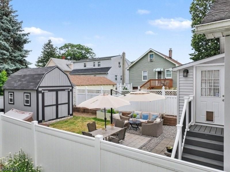 93 Horton Ave - Photo 2 of 41