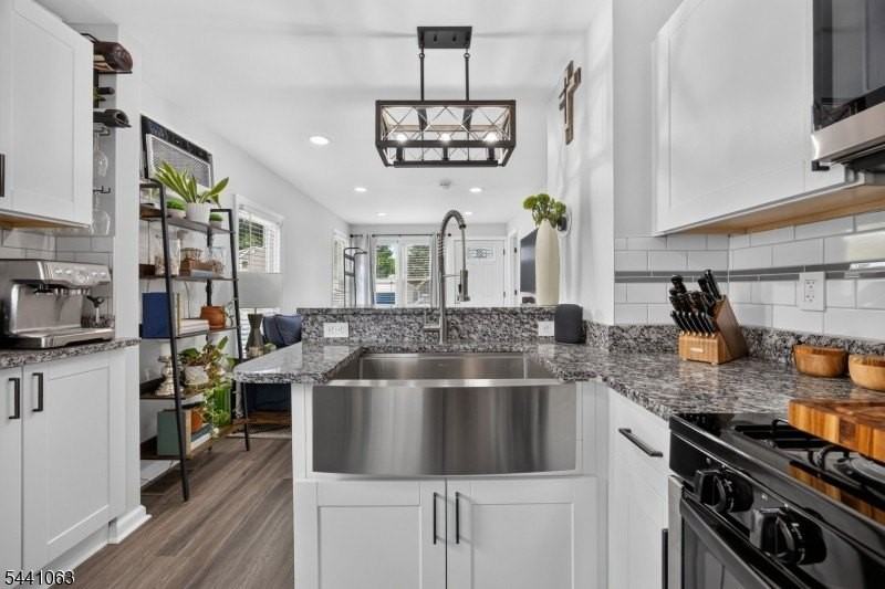 93 Horton Ave - Photo 4 of 41