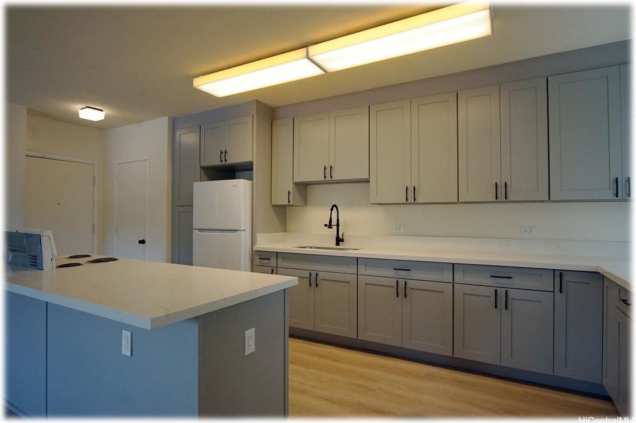 999 Wilder Ave #201 - Photo 5 of 13