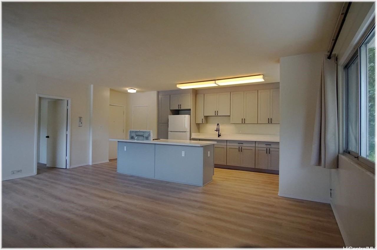 999 Wilder Ave #201 - Photo 6 of 13
