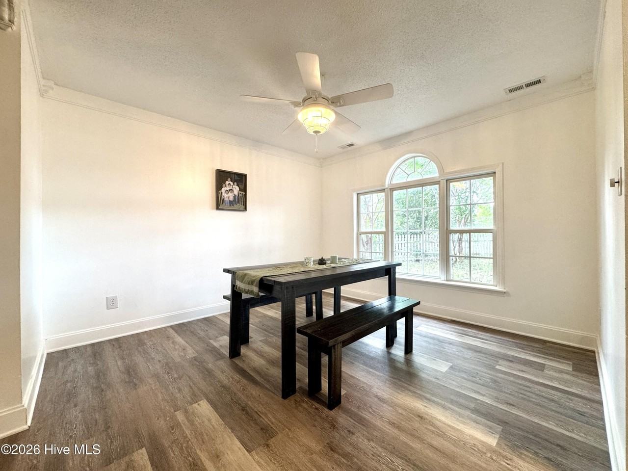 502 Worth Dr - Photo 7 of 8
