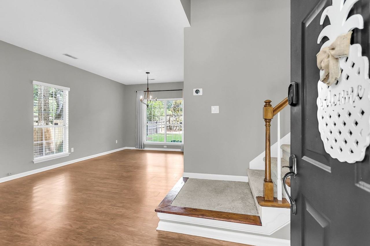 1338 Horseshoe Bnd - Photo 6 of 50