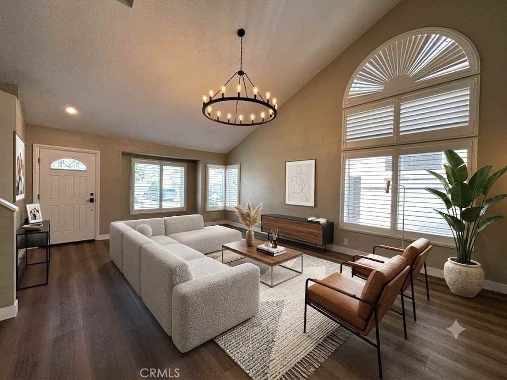 11597 Norgate Cir - Photo 2 of 25