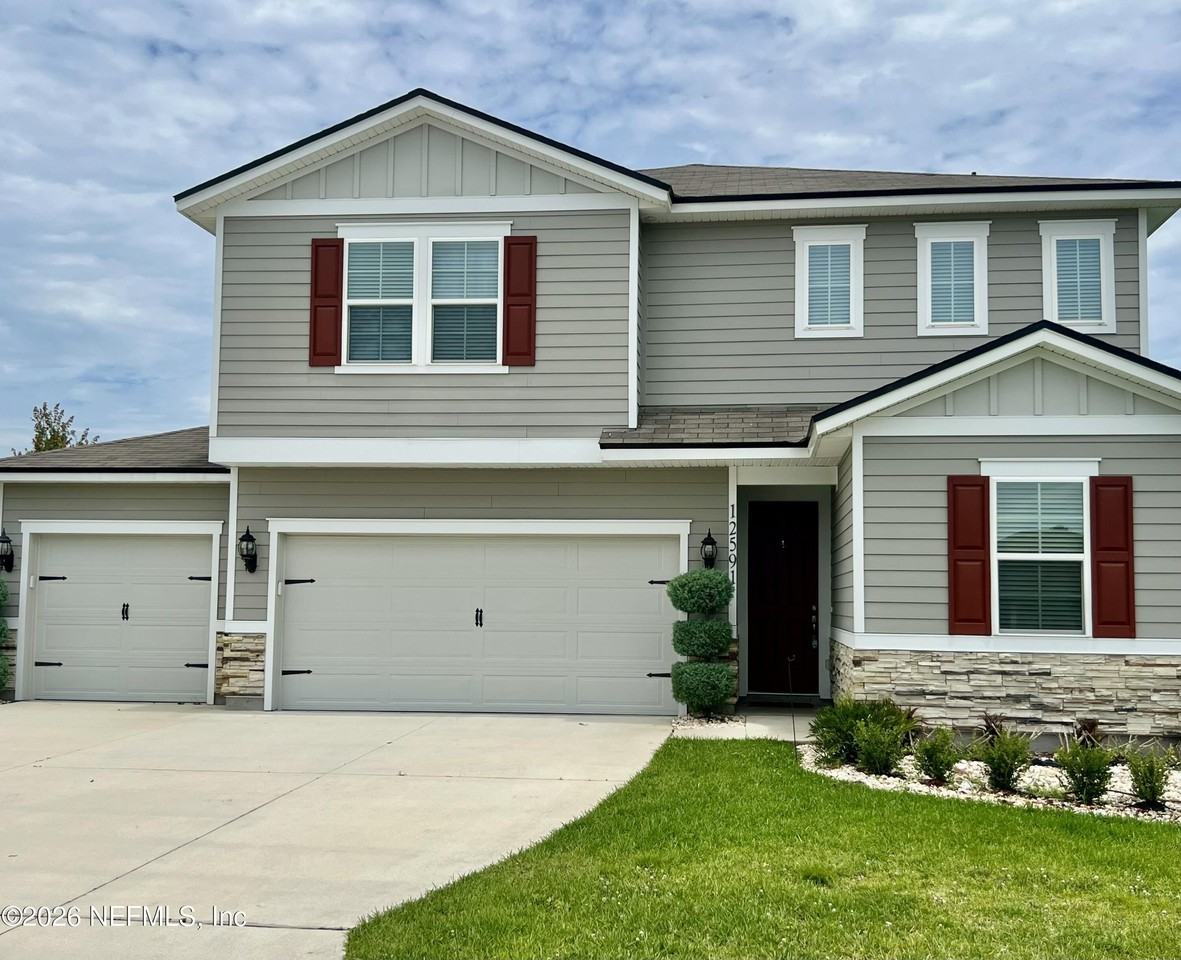 12591 Lake Taylor Ln - Photo 4 of 23