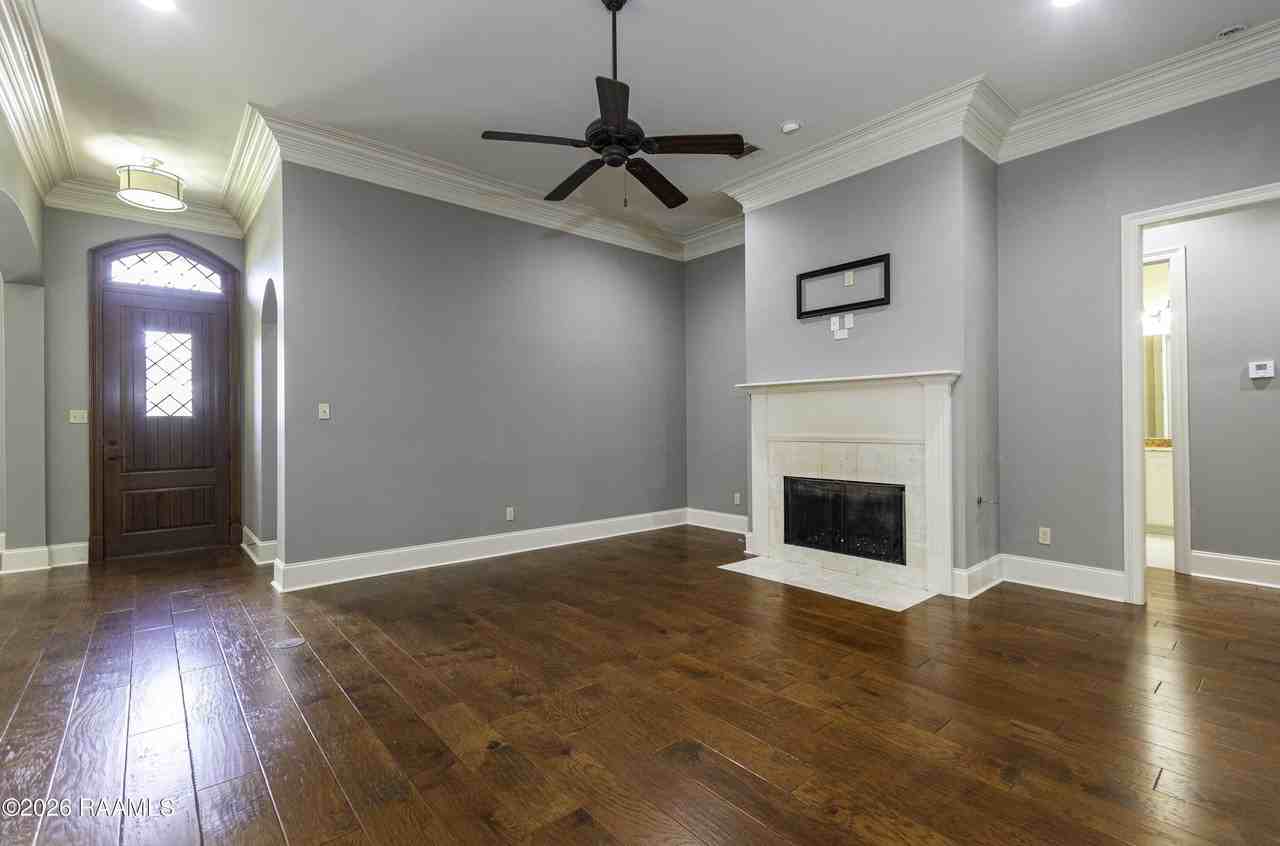 216 Croft Row Drive - Photo 5 of 33