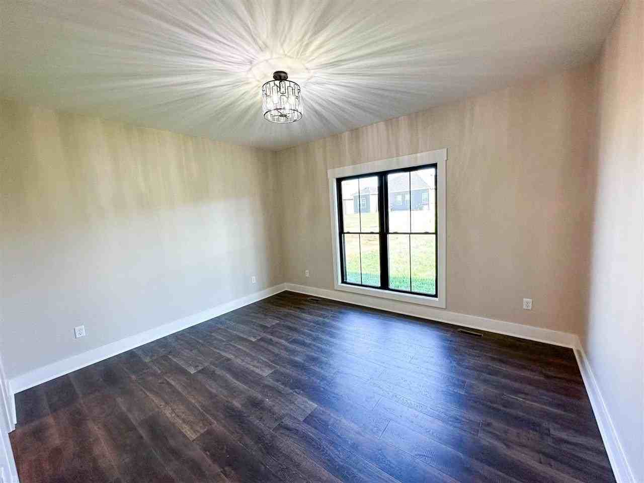 1184 County House Ln - Photo 6 of 23