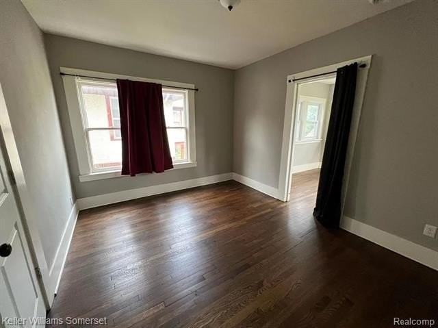 2257 Blaine St - Photo 2 of 8