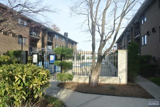 470 Liberty St #202A - Photo 3 of 7