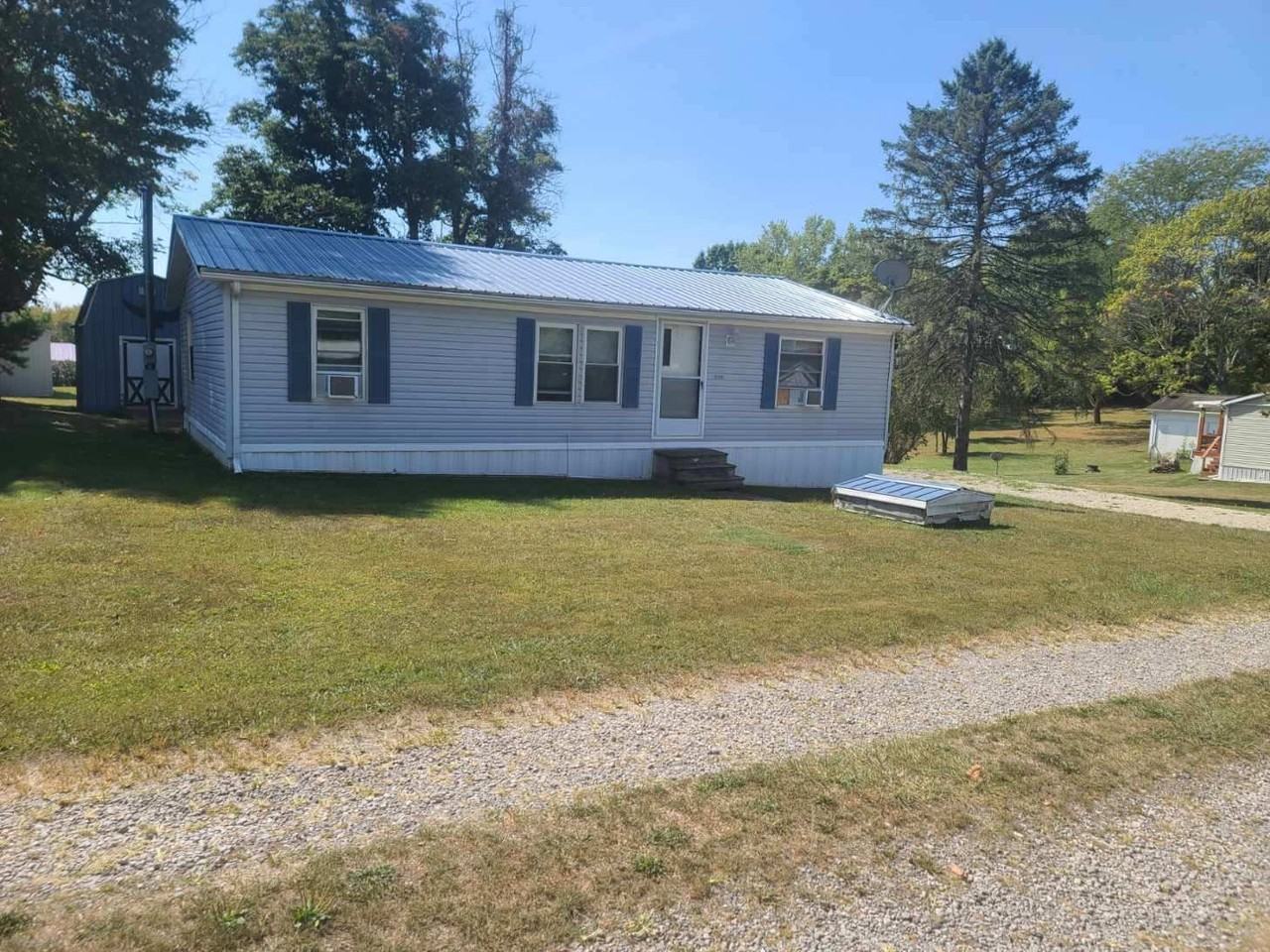 26598 Tri County Fairground Rd - Photo 2 of 25