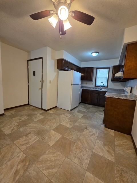 1676 9th St N #9 - Photo 7 of 22