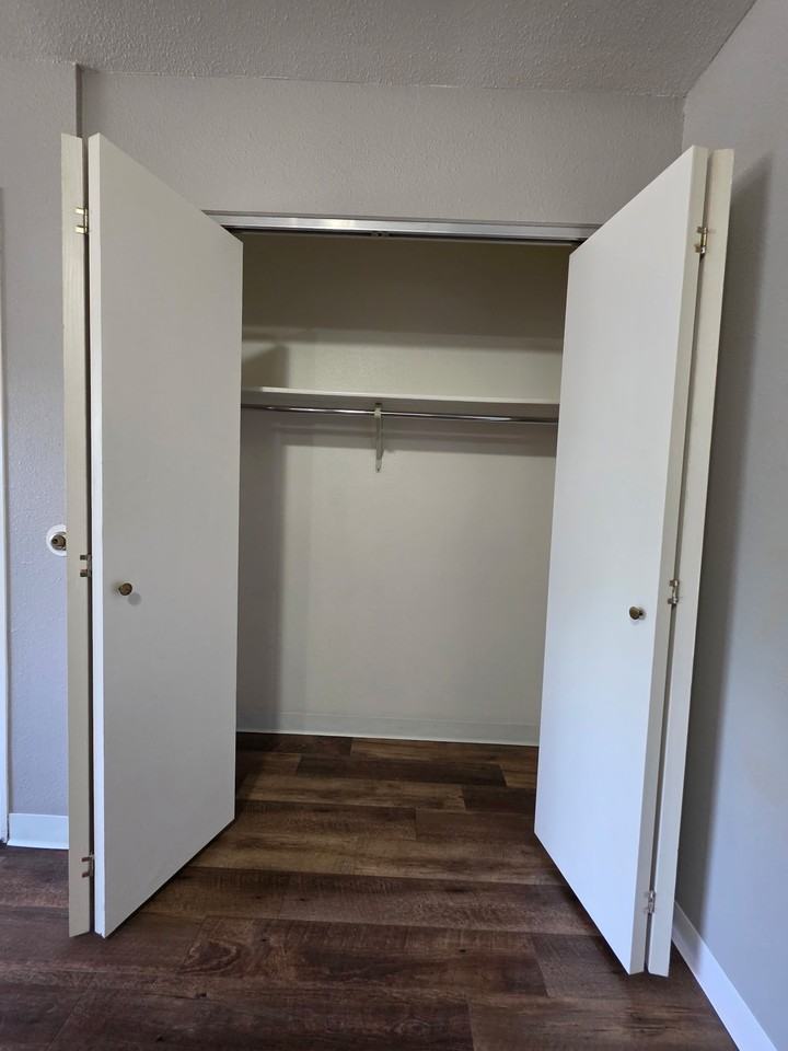 1624 8th St N #82 - Photo 5 of 16