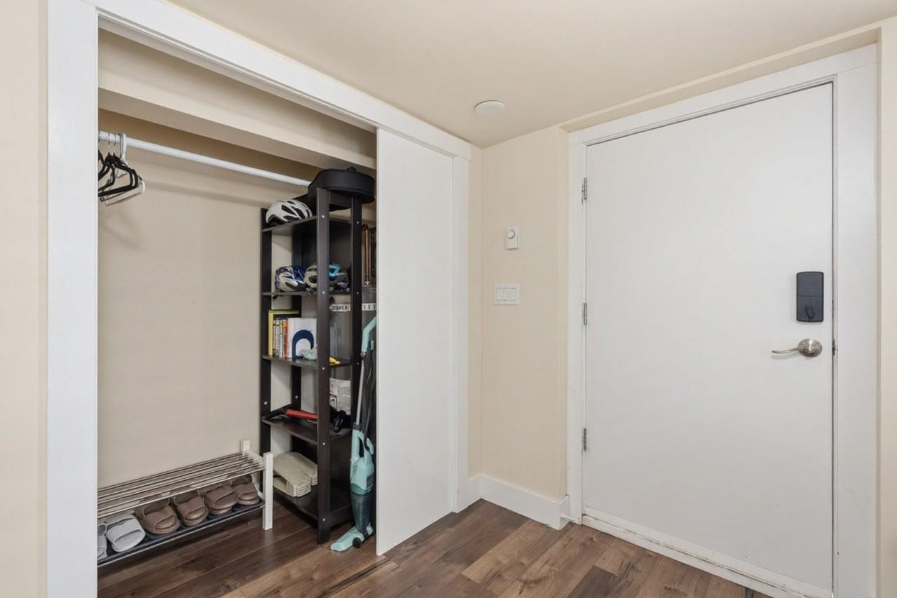 4643 Dunbar St #1574559P - Photo 7 of 19